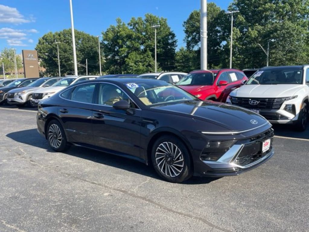 Certified 2026 Hyundai Sonata Hybrid Limited Sedan