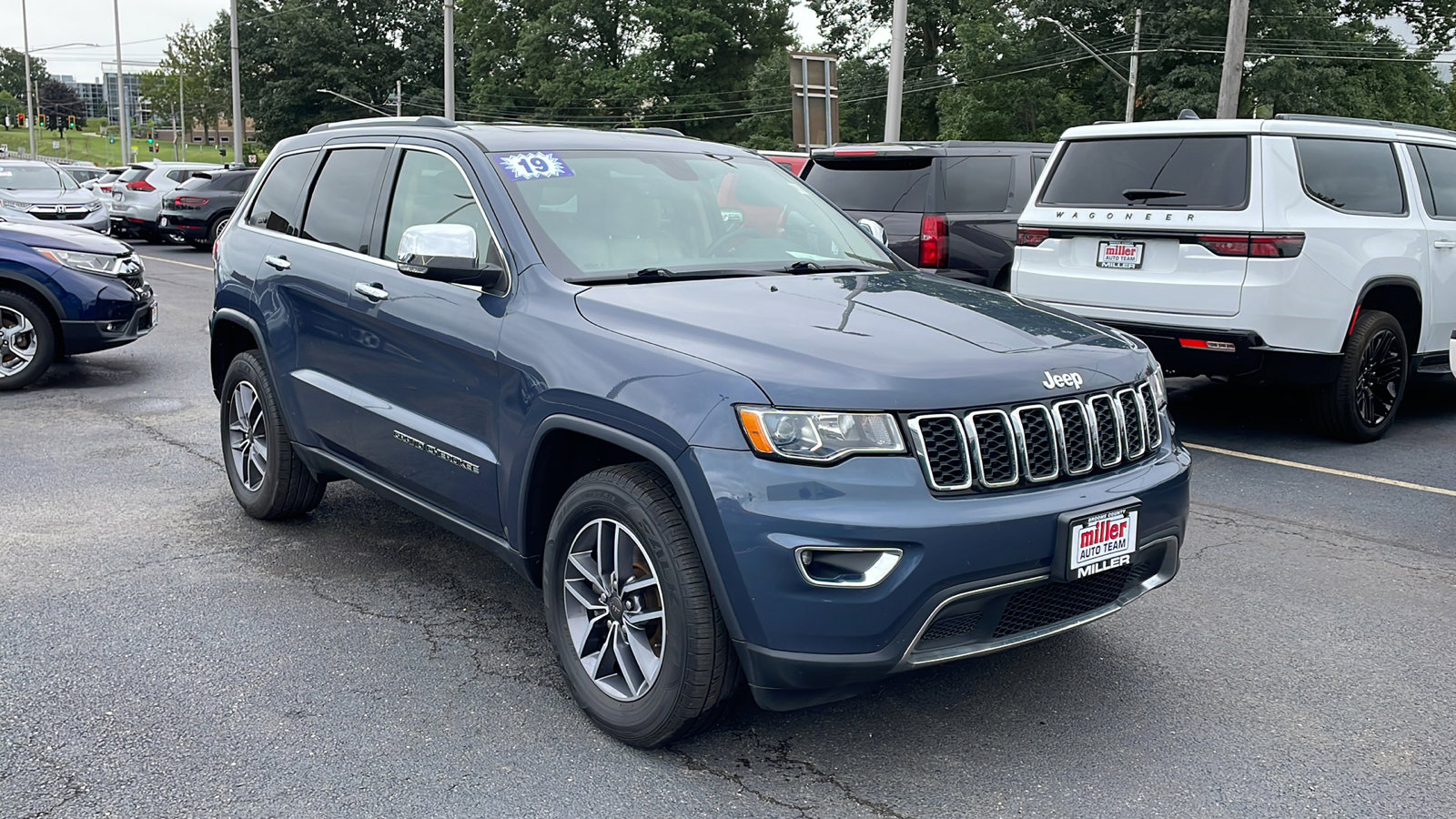 Used 2019 Jeep Grand Cherokee Limited with VIN 1C4RJFBG0KC688181 for sale in Vestal, NY