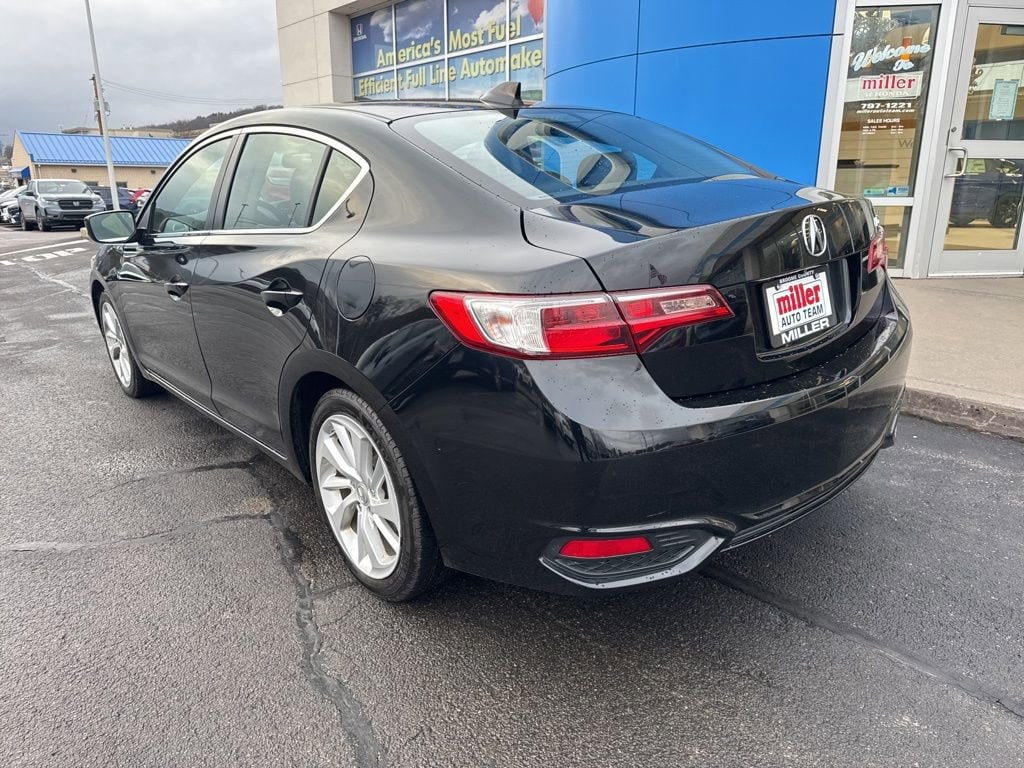 Used 2018 Acura ILX Premium Sedan