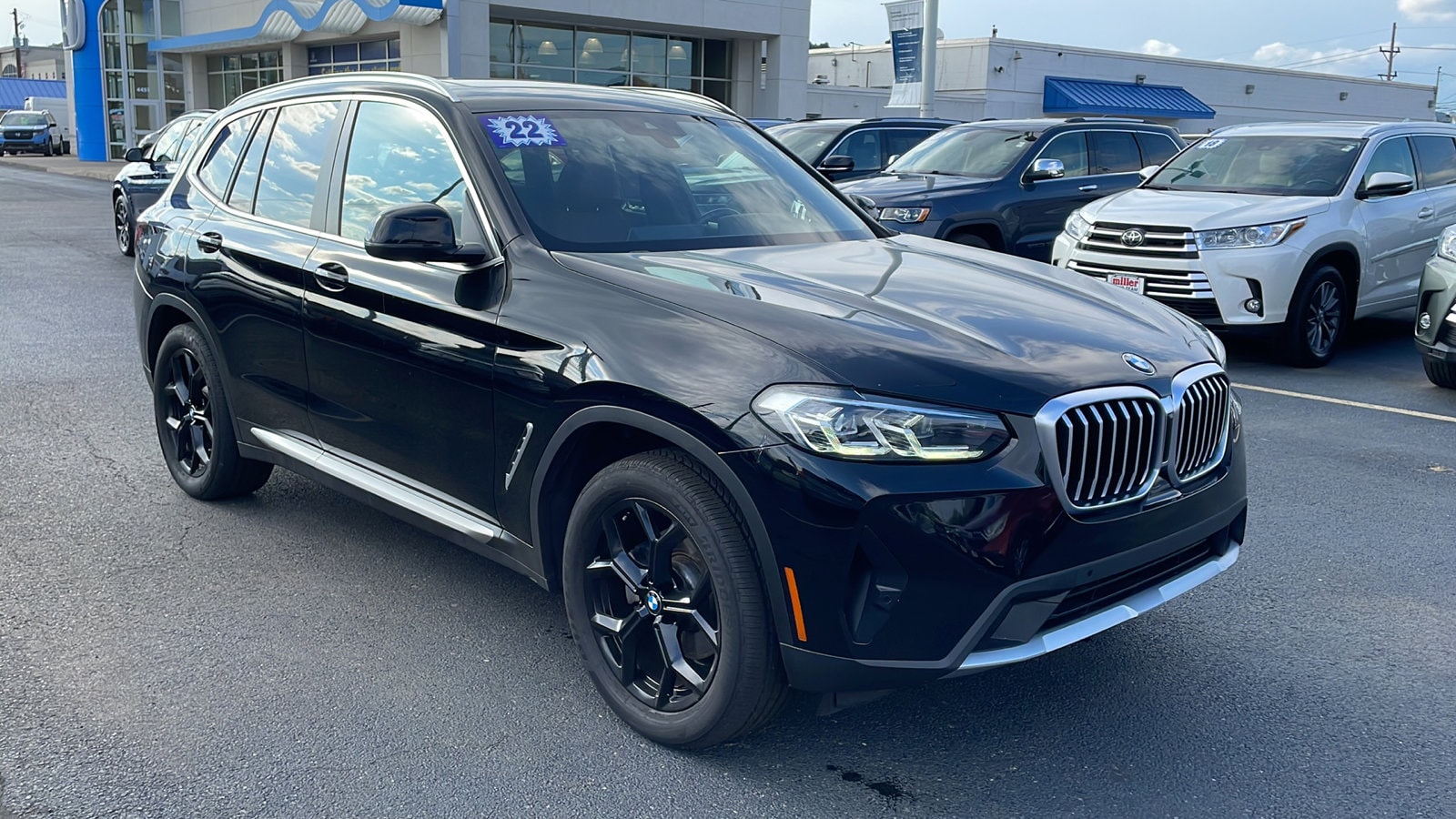 Used 2022 BMW X3 30i with VIN 5UX53DP00N9J98686 for sale in Vestal, NY