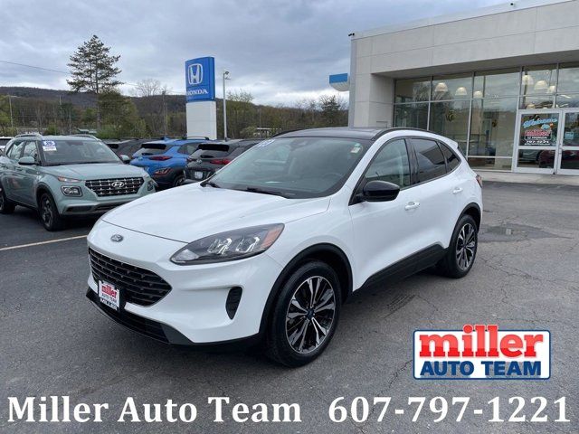 2022 Ford Escape