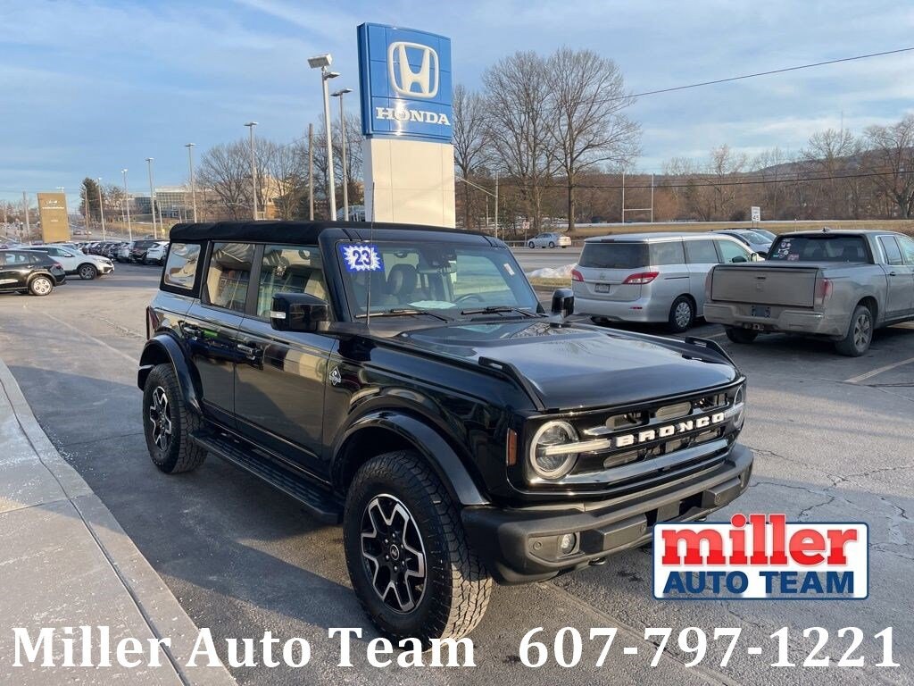 Used 2023 Ford Bronco SUV