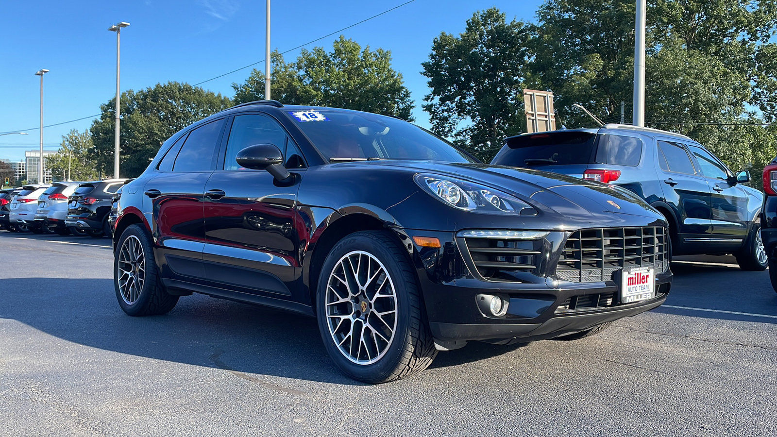 Used 2018 Porsche Macan Base with VIN WP1AA2A56JLB23324 for sale in Vestal, NY