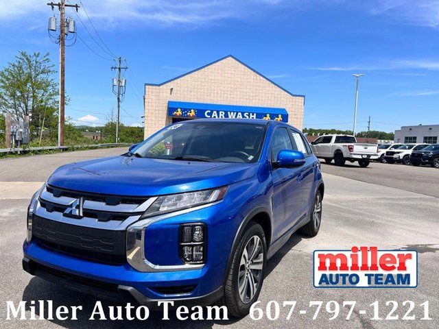 2024 Mitsubishi Outlander Sport's photo