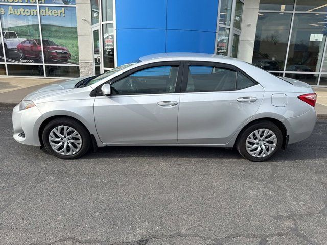Used 2018 Toyota Corolla LE with VIN 2T1BURHE4JC113474 for sale in Vestal, NY