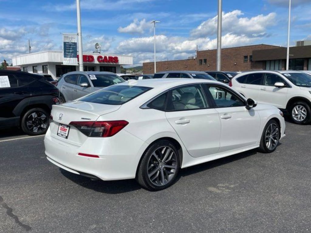 Used 2023 Honda Civic Touring Sedan