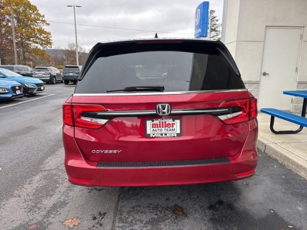 Used 2023 Honda Odyssey EX-L Van