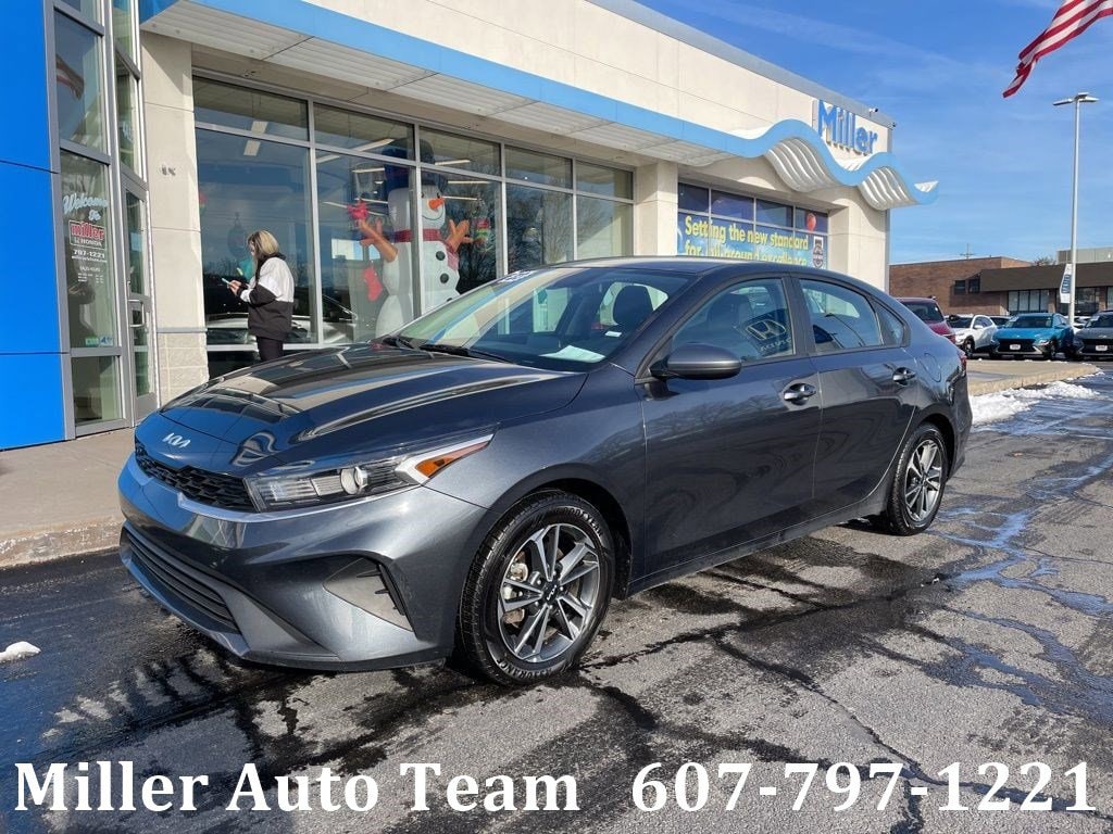 Used 2023 Kia Forte LXS Sedan