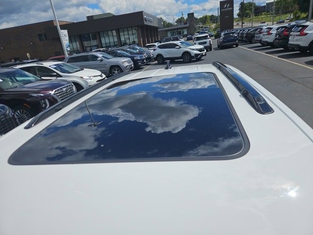 2024 Jeep Grand Cherokee Overland - Photo 6