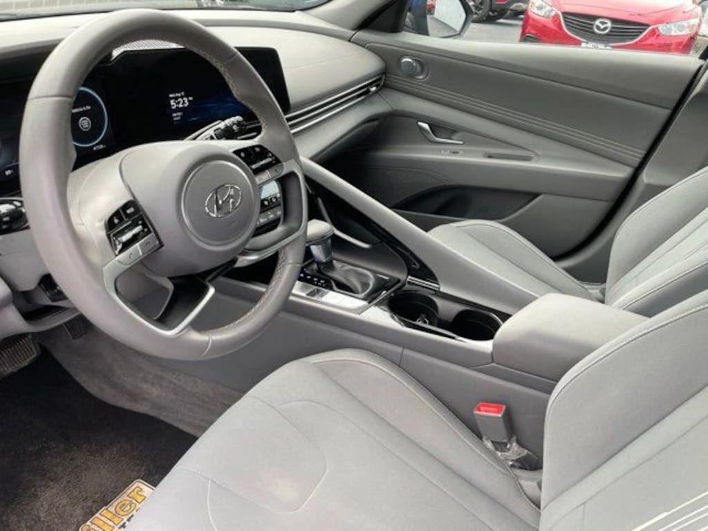 Used 2023 Hyundai Elantra SEL Sedan