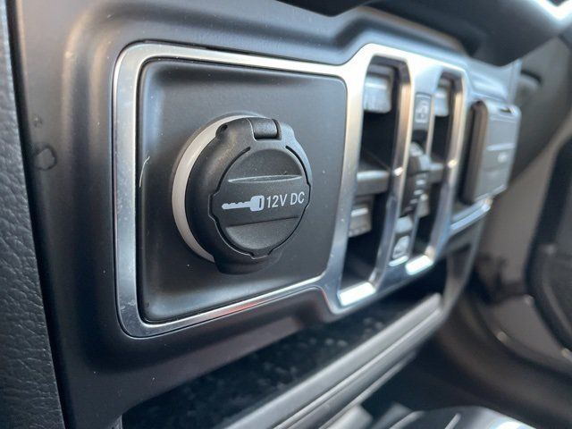 2021 Jeep Wrangler Unlimited Sahara Altitude - Photo 16