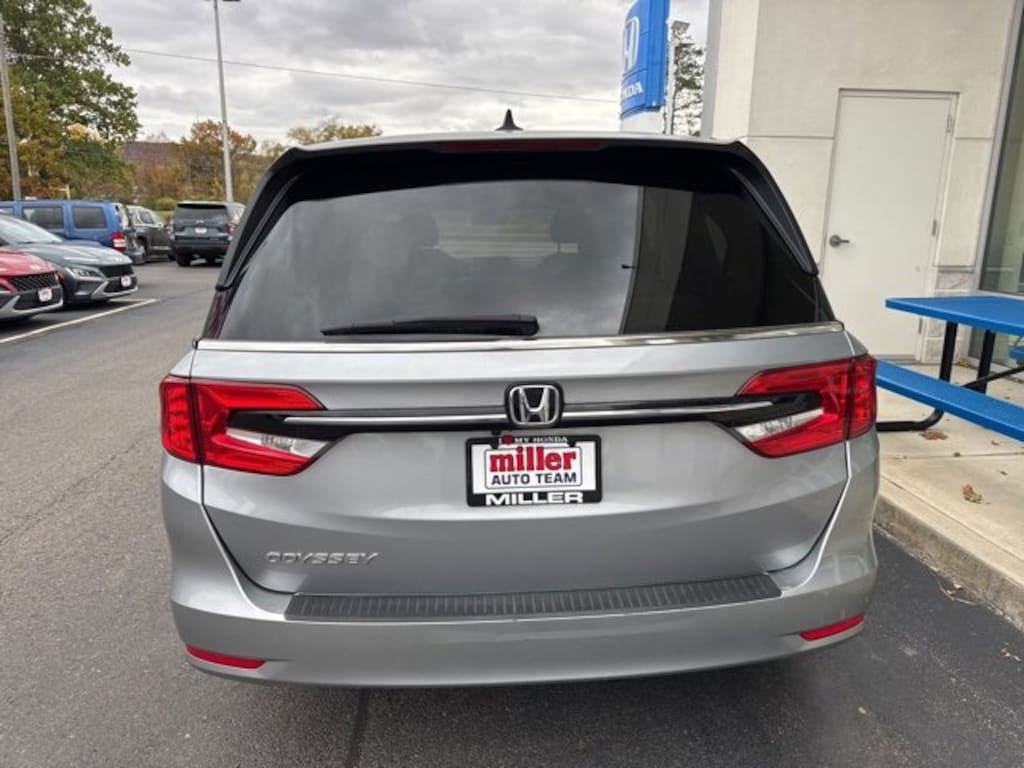 Used 2024 Honda Odyssey EX-L Van