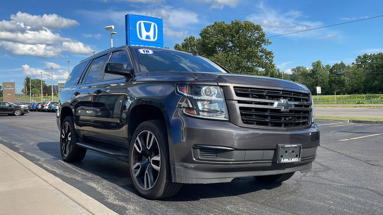 Used 2018 Chevrolet Tahoe LT with VIN 1GNSKBKC1JR129181 for sale in Vestal, NY