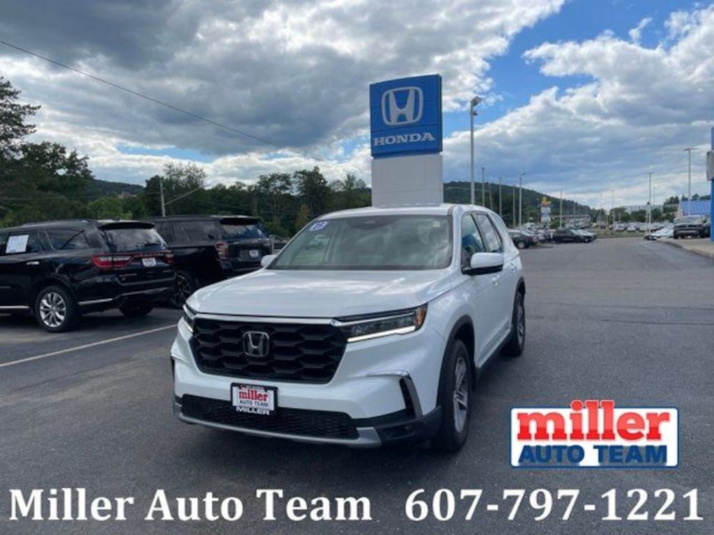 Used 2025 Honda Pilot EX-L SUV
