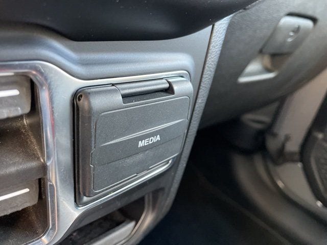 2021 Jeep Wrangler Unlimited Sahara Altitude - Photo 17