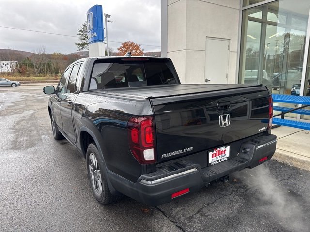 2019 Honda Ridgeline RTL photo 2