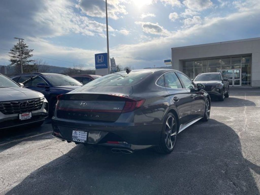 Used 2022 Hyundai Sonata SEL Plus Sedan