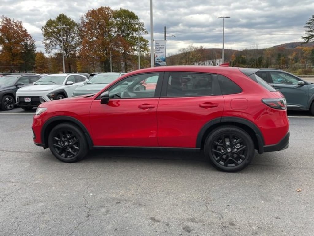 Used 2024 Honda HR-V Sport w/BSI SUV