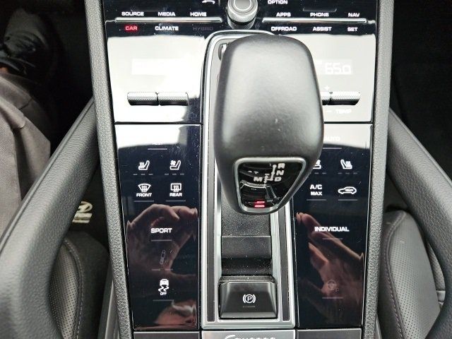 2022 Porsche Cayenne Platinum Edition - Photo 21