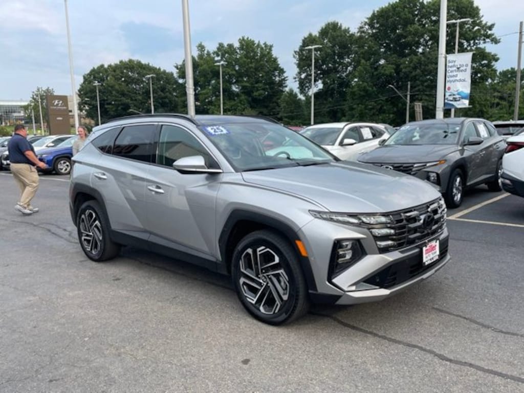 Certified 2025 Hyundai Tucson Limited SUV