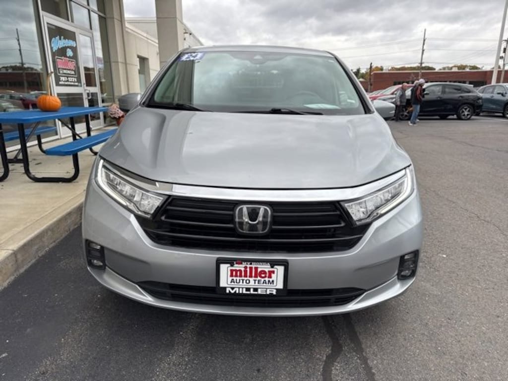 Used 2024 Honda Odyssey EX-L Van