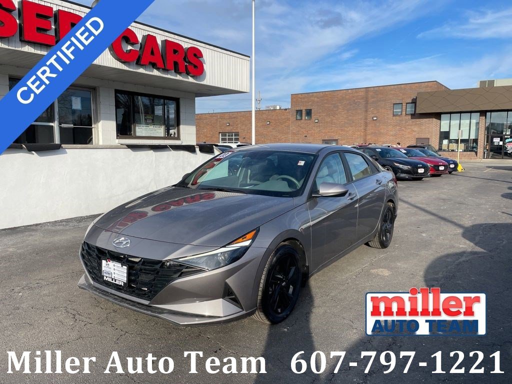 2023 Hyundai Elantra SEL