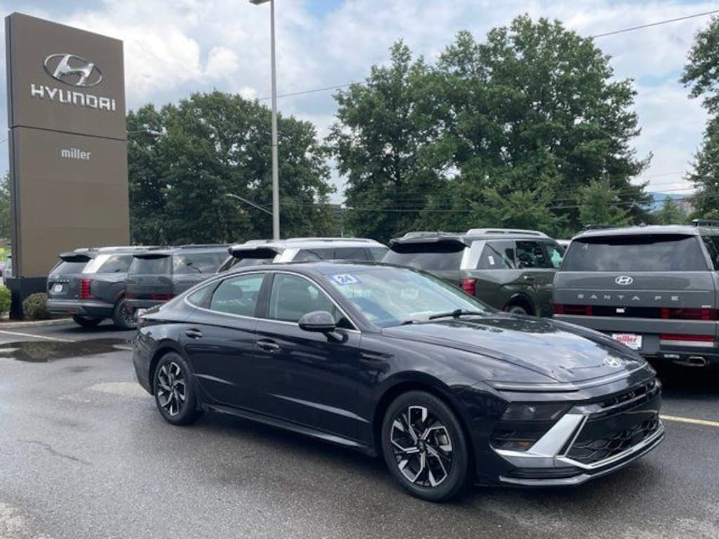 Used 2024 Hyundai Sonata SEL Sedan