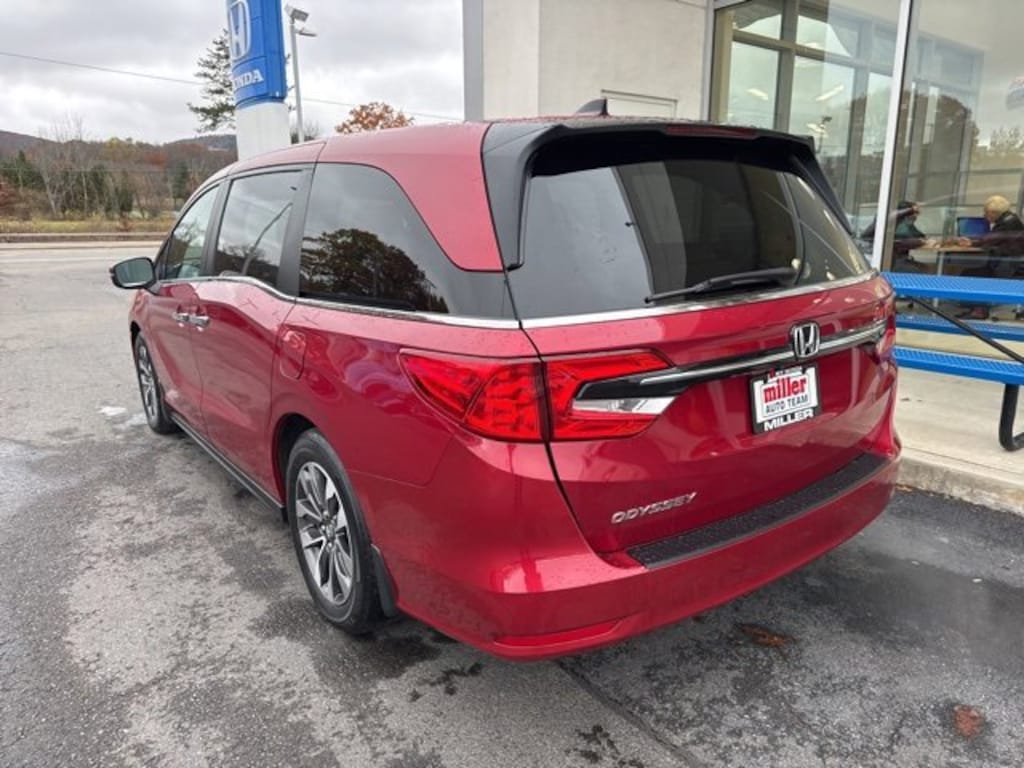 Used 2023 Honda Odyssey EX-L Van