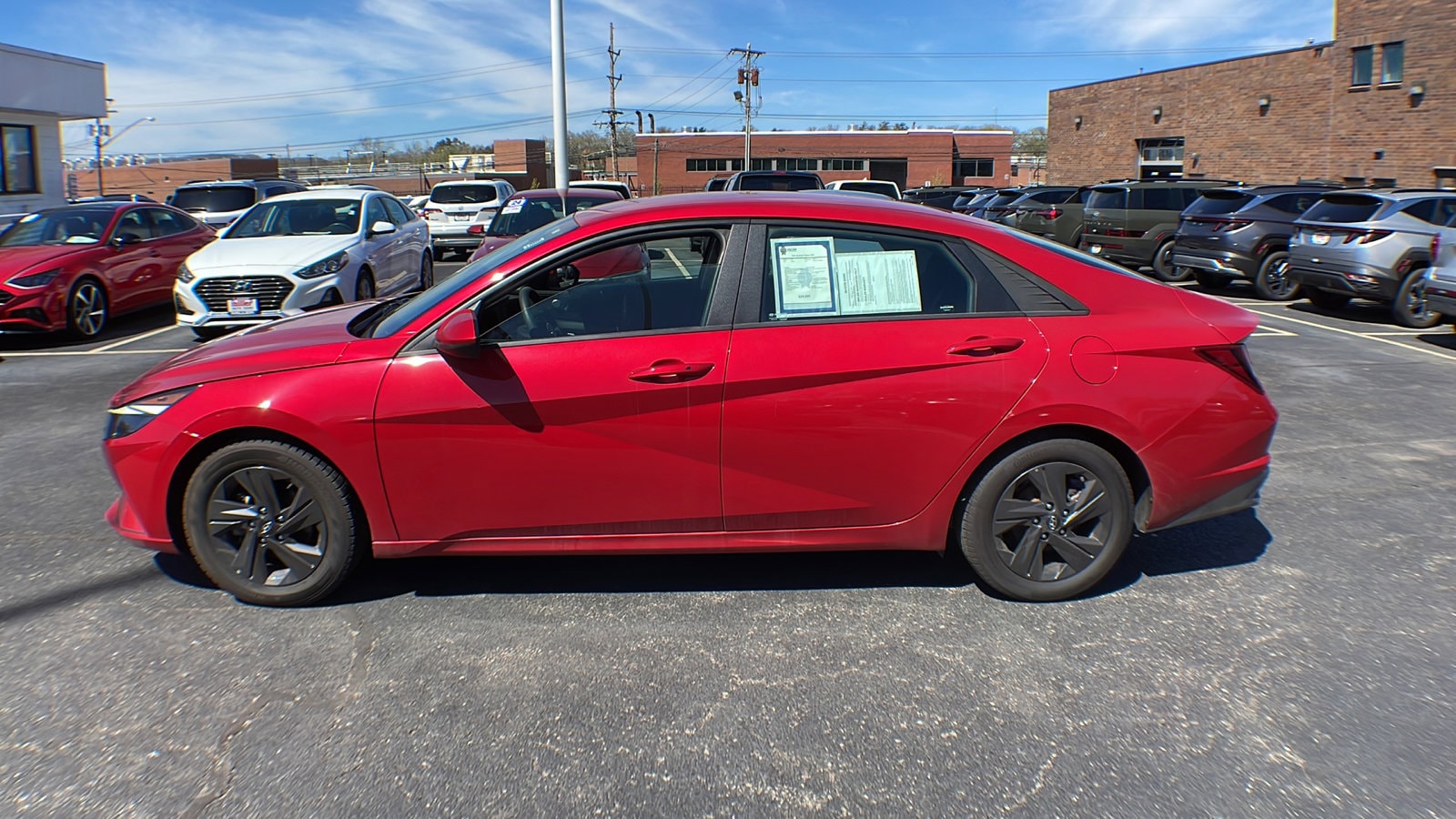 Certified 2022 Hyundai Elantra SEL with VIN 5NPLM4AG8NH076693 for sale in Vestal, NY