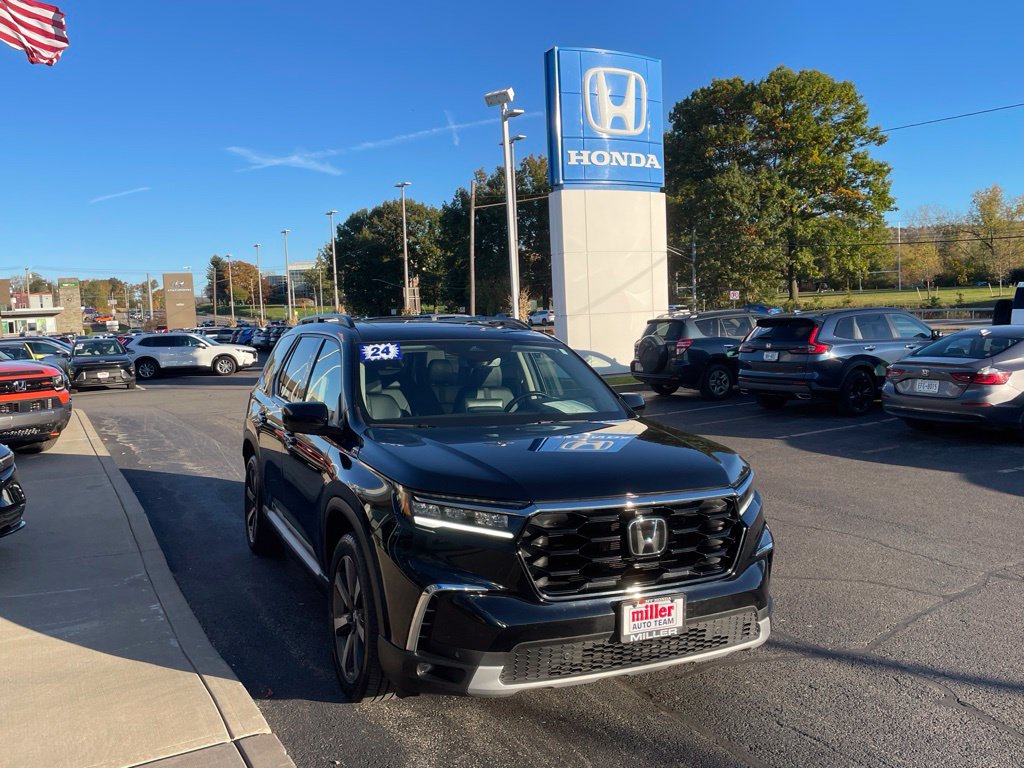 Used 2024 Honda Pilot Touring SUV