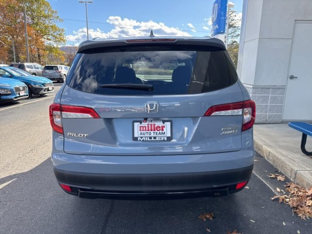 Used 2022 Honda Pilot Special Edition SUV