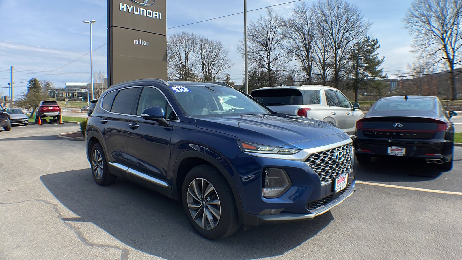 Used 2019 Hyundai Santa Fe Ultimate with VIN 5NMS5CAD0KH040711 for sale in Vestal, NY