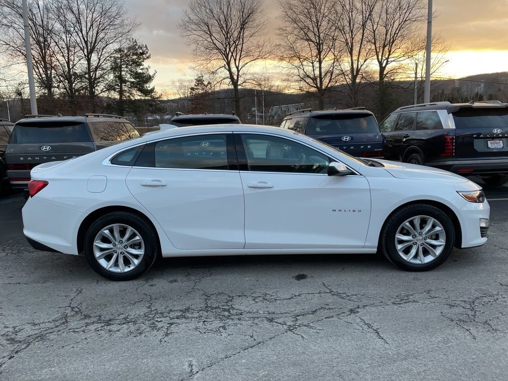 Used 2025 Chevrolet Malibu 1LT Sedan