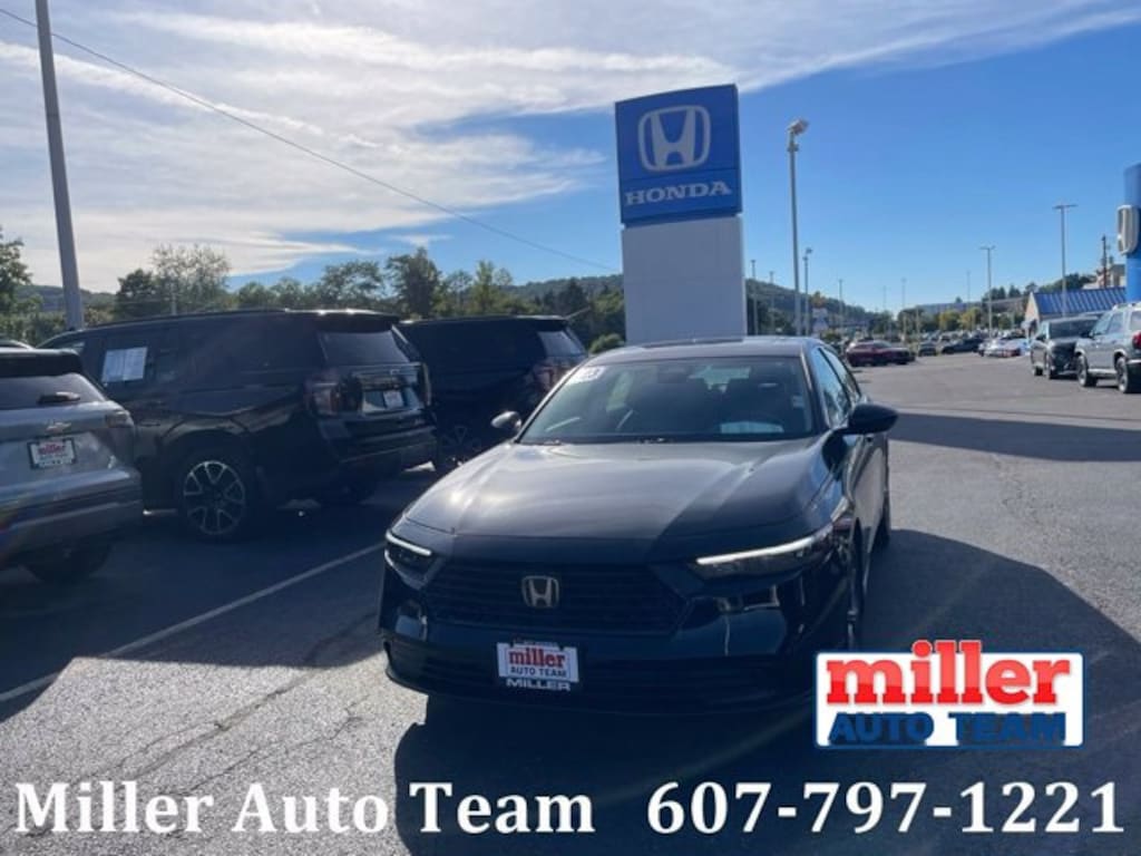 Used 2023 Honda Accord EX Sedan