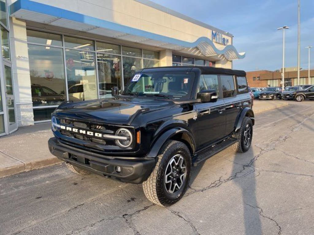 Used 2023 Ford Bronco SUV