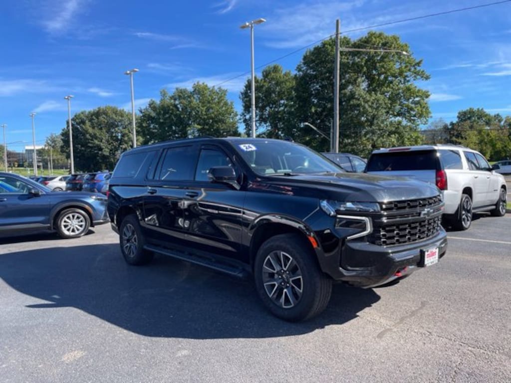 Used 2024 Chevrolet Suburban Z71 SUV