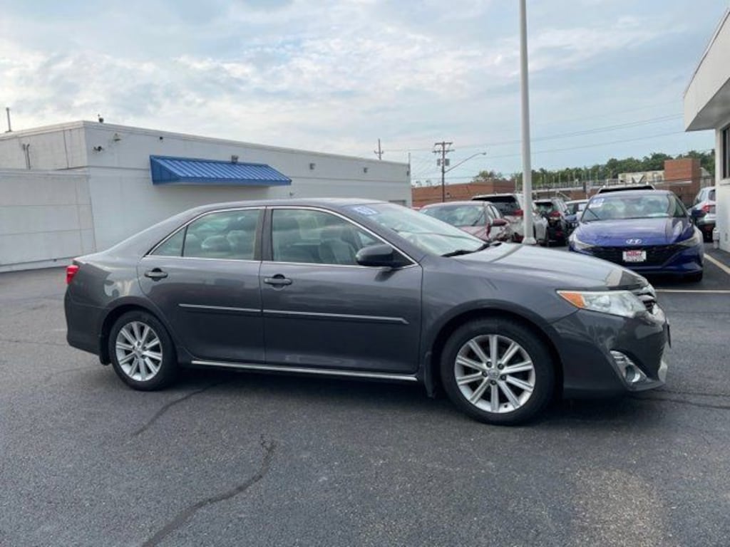 Used 2013 Toyota Camry XLE Sedan