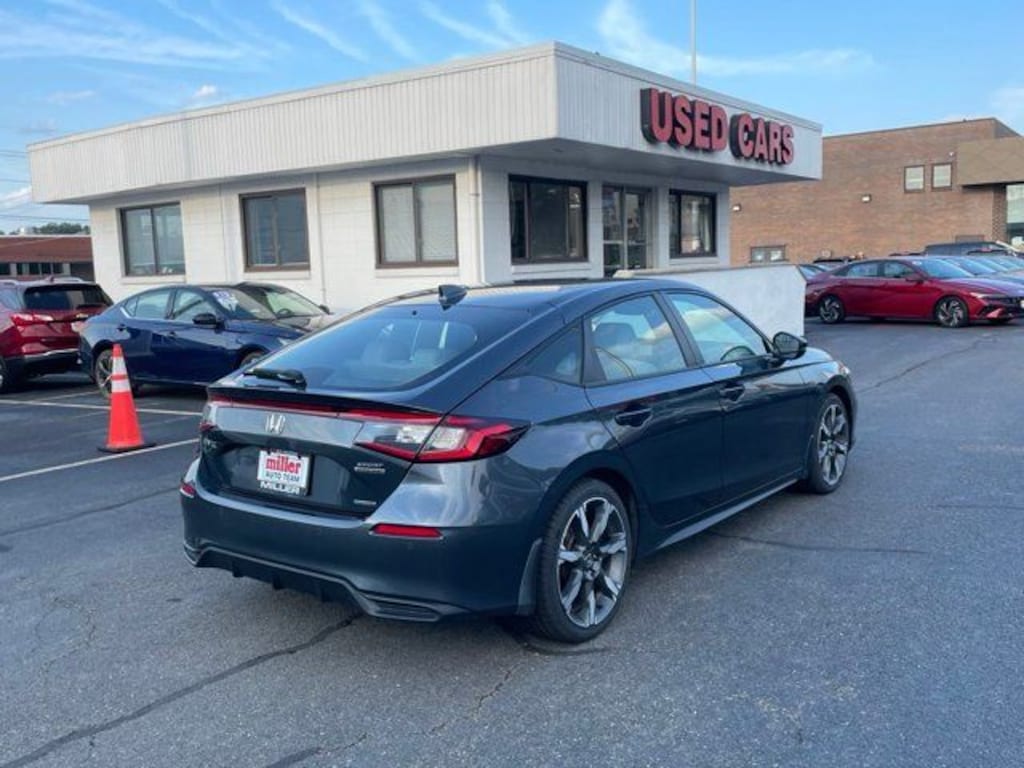 Used 2025 Honda Civic Hybrid Sport Touring Hatchback
