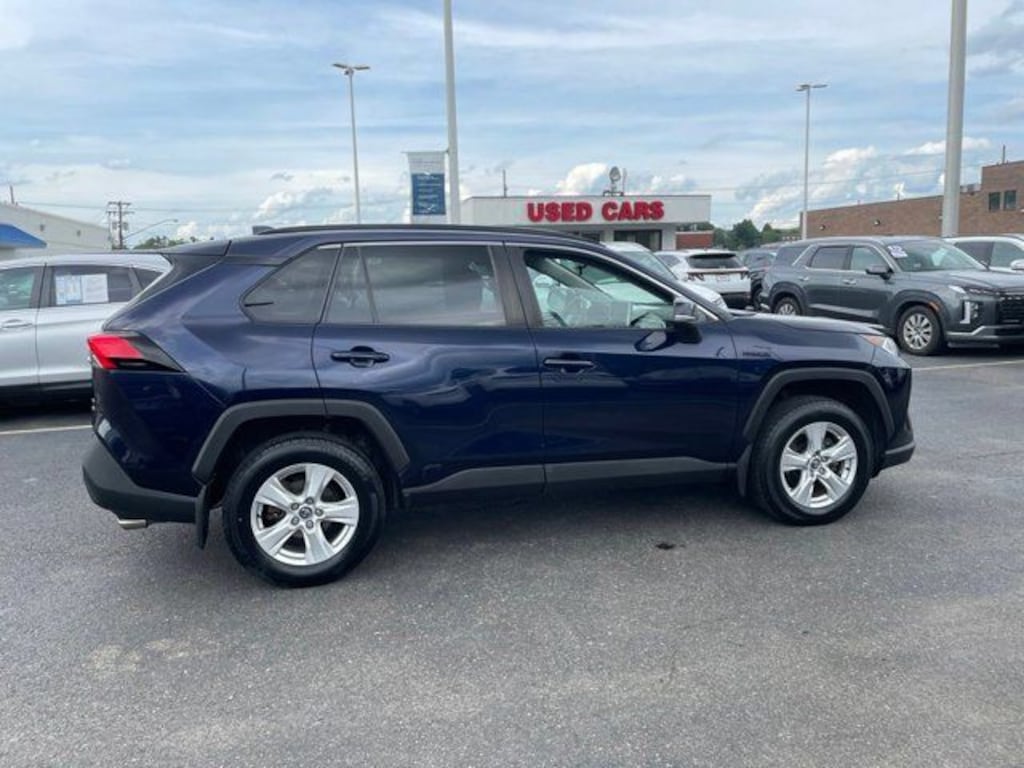 Used 2020 Toyota RAV4 Hybrid XLE SUV
