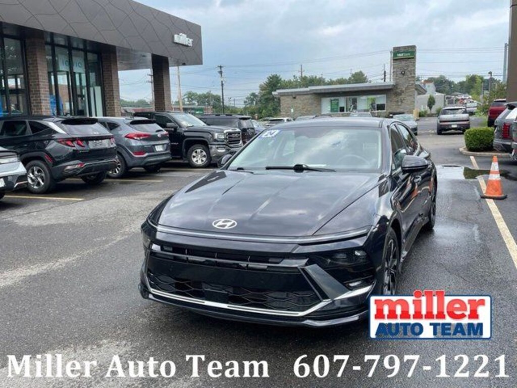Used 2024 Hyundai Sonata SEL Sedan