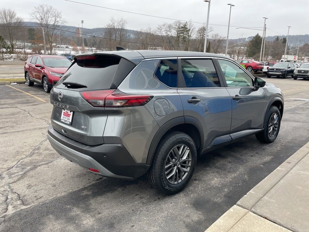 Used 2023 Nissan Rogue S SUV