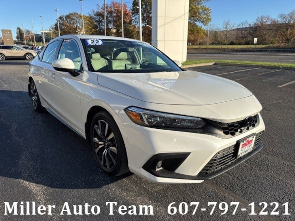 Used 2022 Honda Civic EX-L Hatchback