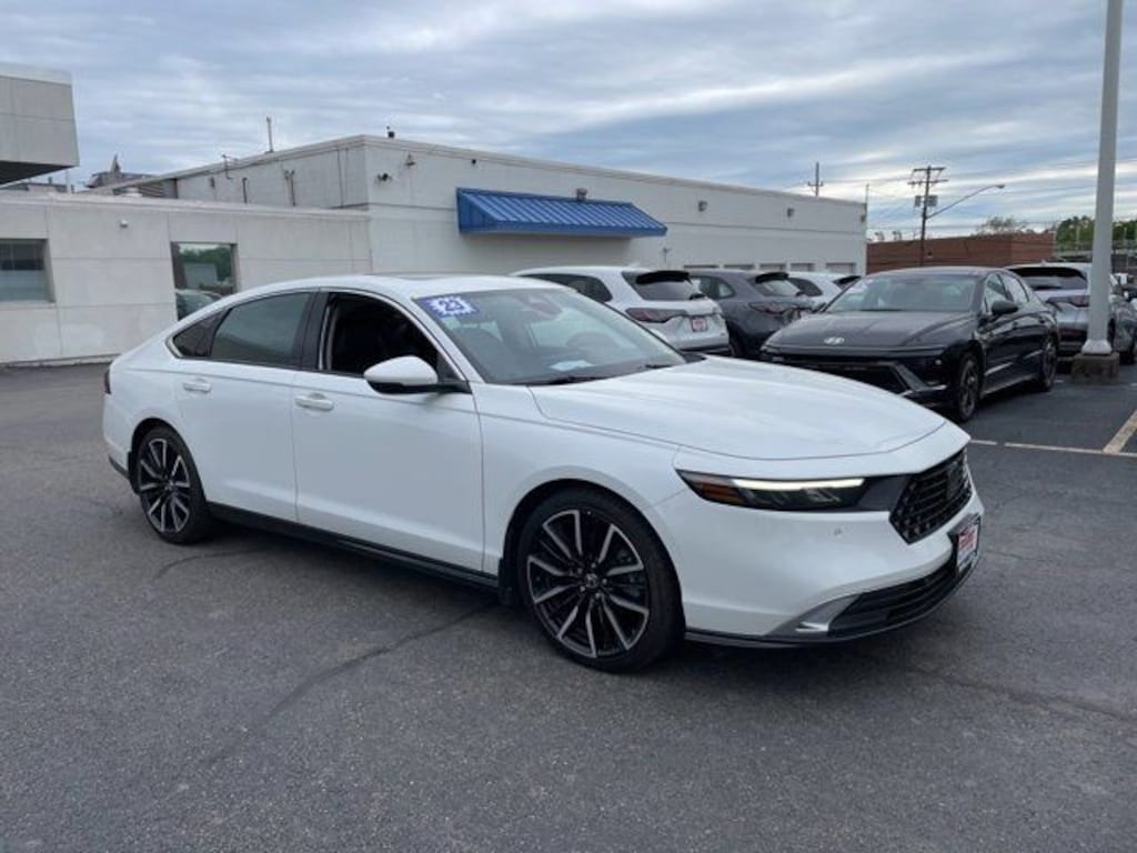 Used 2023 Honda Accord Hybrid Touring Sedan