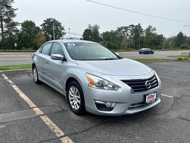 Used 2015 Nissan Altima S with VIN 1N4AL3AP7FN871746 for sale in Vestal, NY