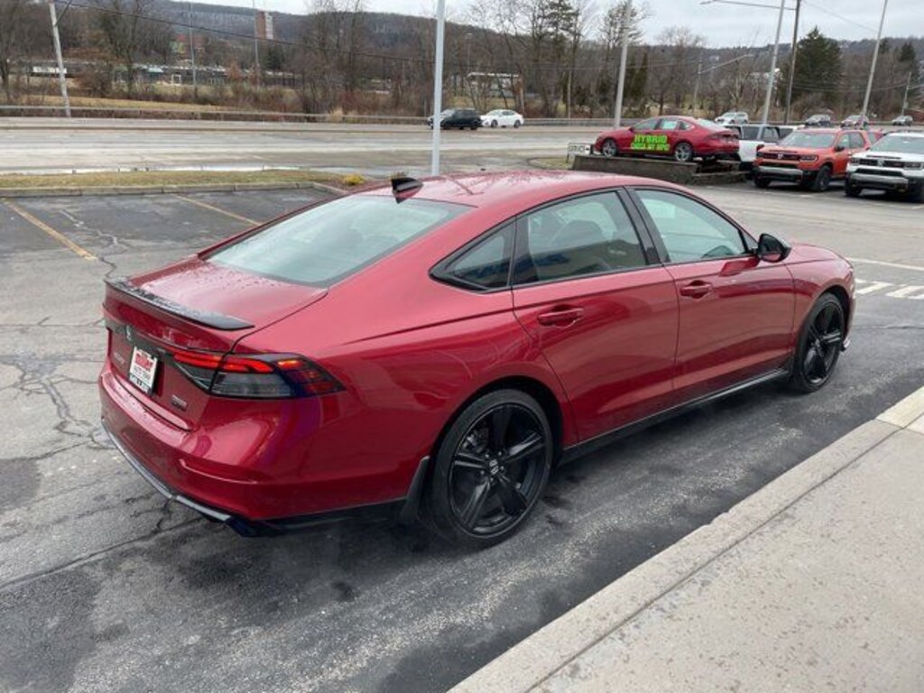 Used 2023 Honda Accord Hybrid Sport-L w/BSI Sedan