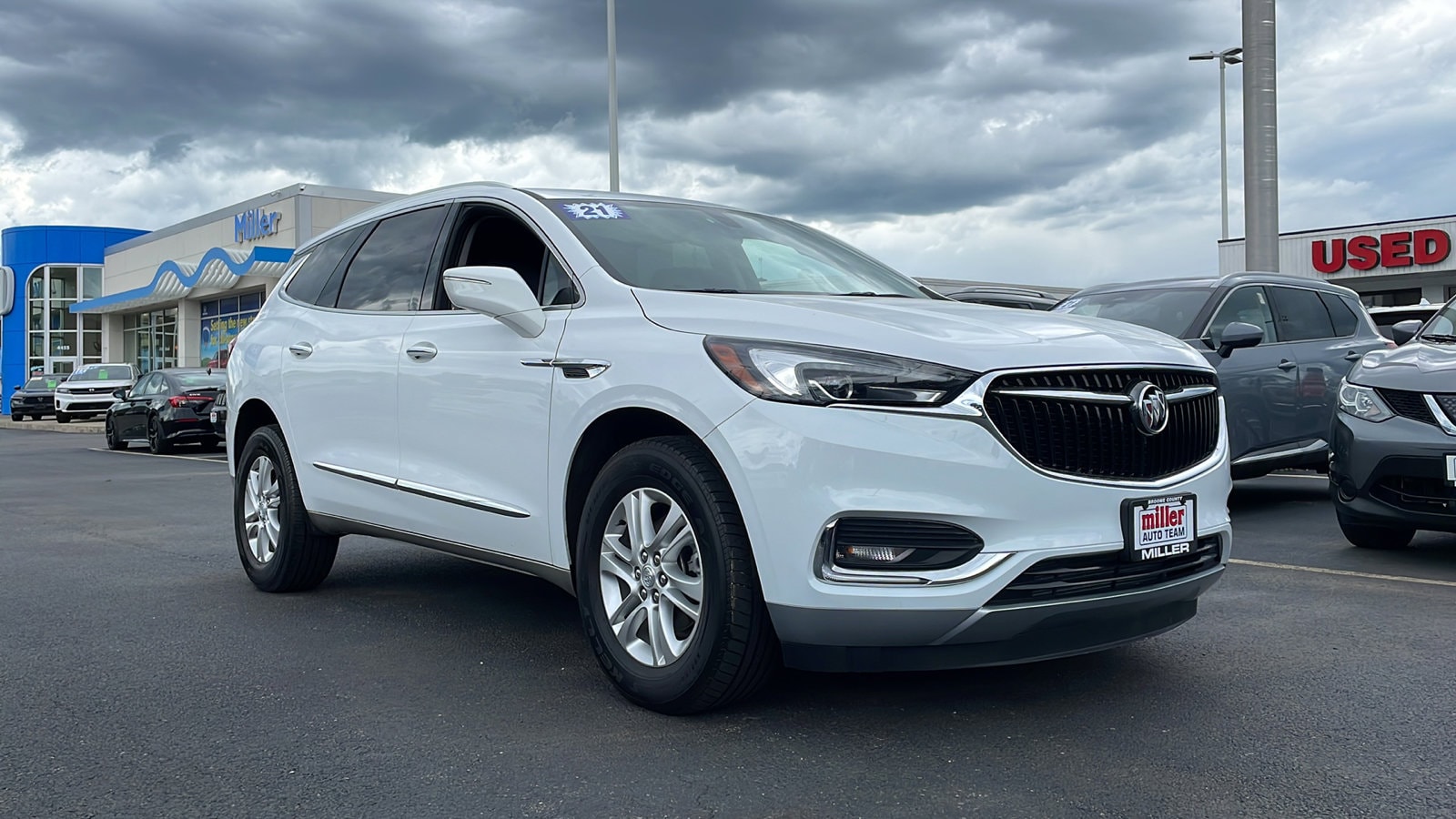 Used 2021 Buick Enclave Essence with VIN 5GAEVAKW9MJ259098 for sale in Vestal, NY