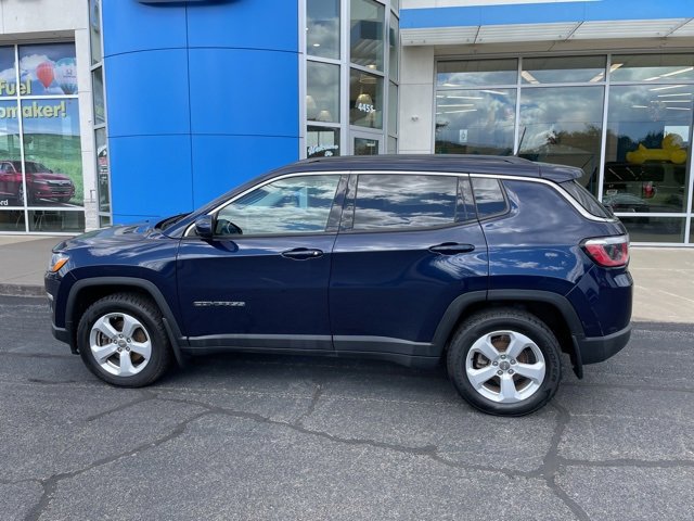 2020 Jeep Compass Latitude photo 2
