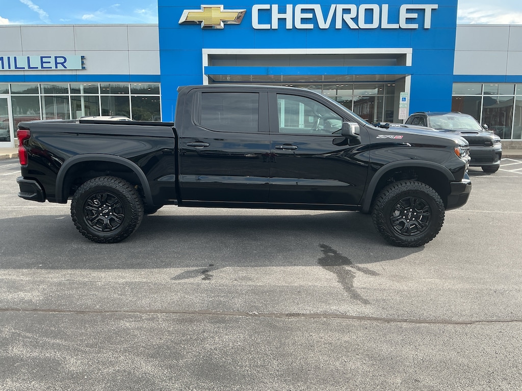 New 2026 Chevrolet Silverado 1500 ZR2 Truck