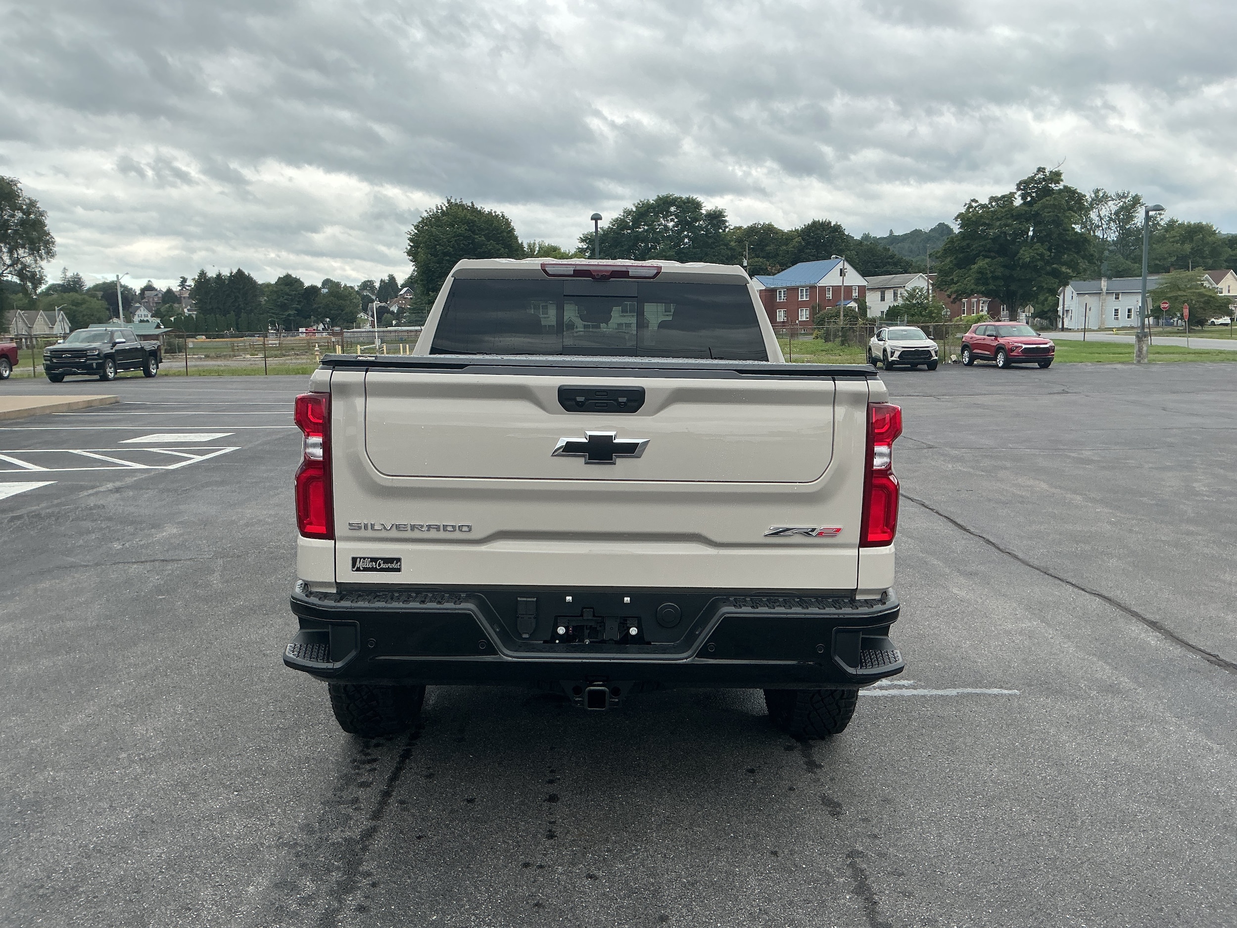 2026 Chevrolet Silverado 1500 ZR2 - Photo 9