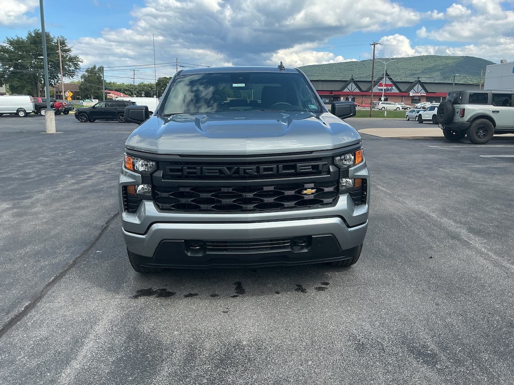 New 2026 Chevrolet Silverado 1500 Custom Truck